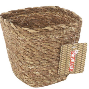 Liten brödkorg i flätad bambu